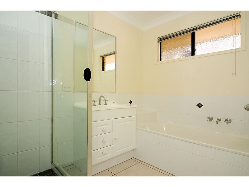 42 Bassili Drive, Collingwood Park QLD 4301