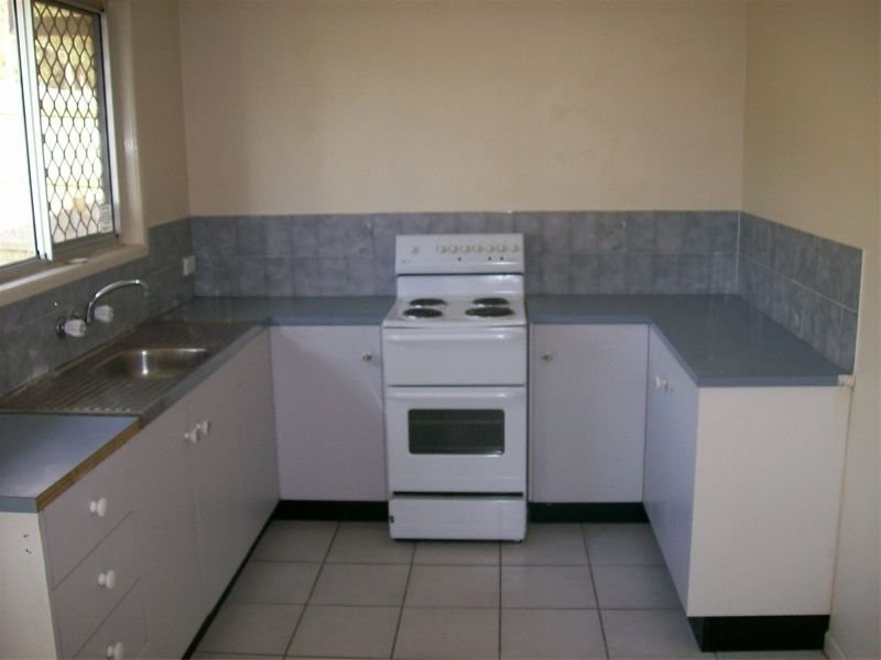 10 Harnell Court, Goodna QLD 4300