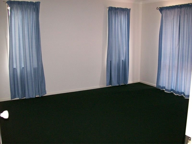 16 Fontana Way, Springfield Lakes QLD 4300