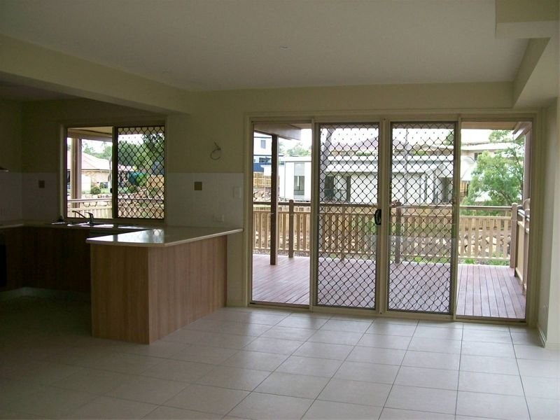 25 Heathwood Place, Collingwood Park QLD 4301