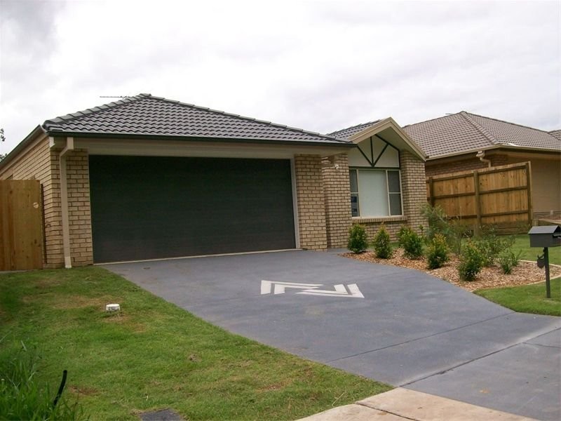 86 Albert Street, Goodna QLD 4300