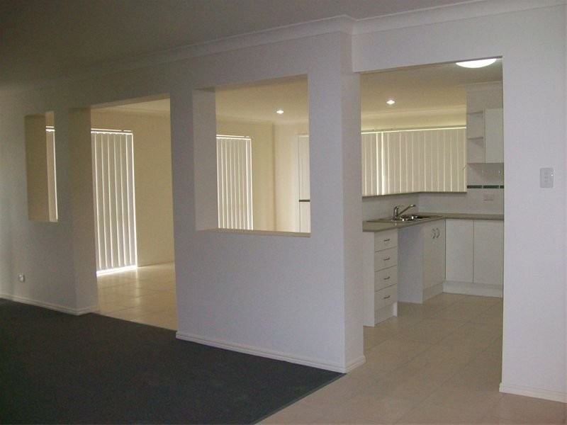 86 Albert Street, Goodna QLD 4300