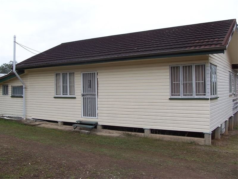 33 Albert Street, Goodna QLD 4300