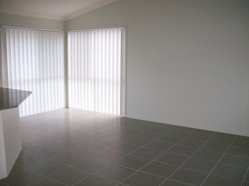 10 Hulett Street, Goodna QLD 4300