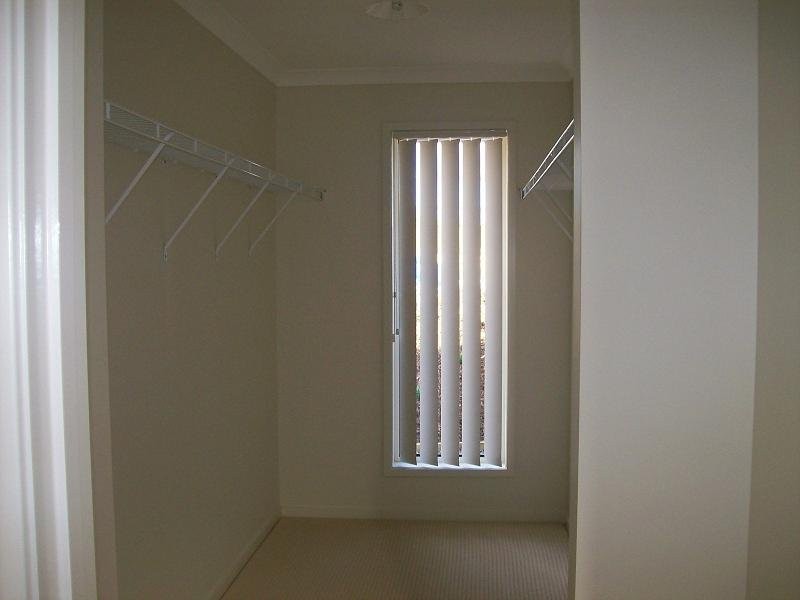 195 Alawoona Street, Redbank Plains QLD 4301