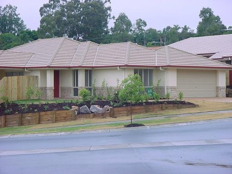 32 Whitmore Crescent, Goodna QLD 4300
