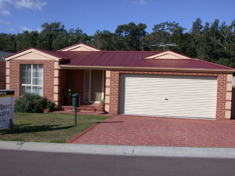 19 Woodbridge Crescent, Lake Munmorah NSW 2259