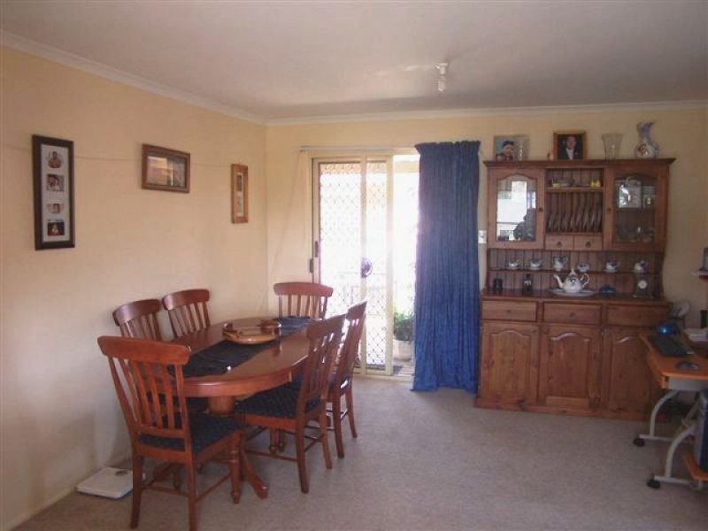 4 Lawver Crescent, Lake Munmorah NSW 2259