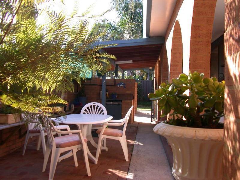 52 Seventh Avenue, Toukley NSW 2263