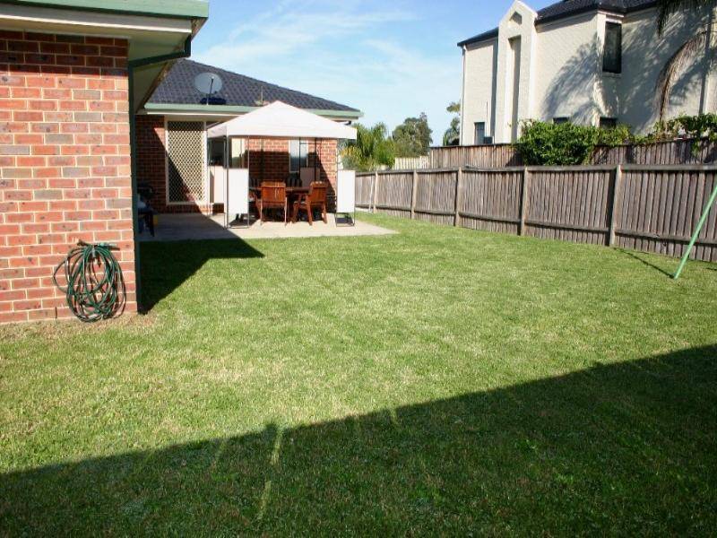 26 Belyando Crescent, Blue Haven NSW 2262