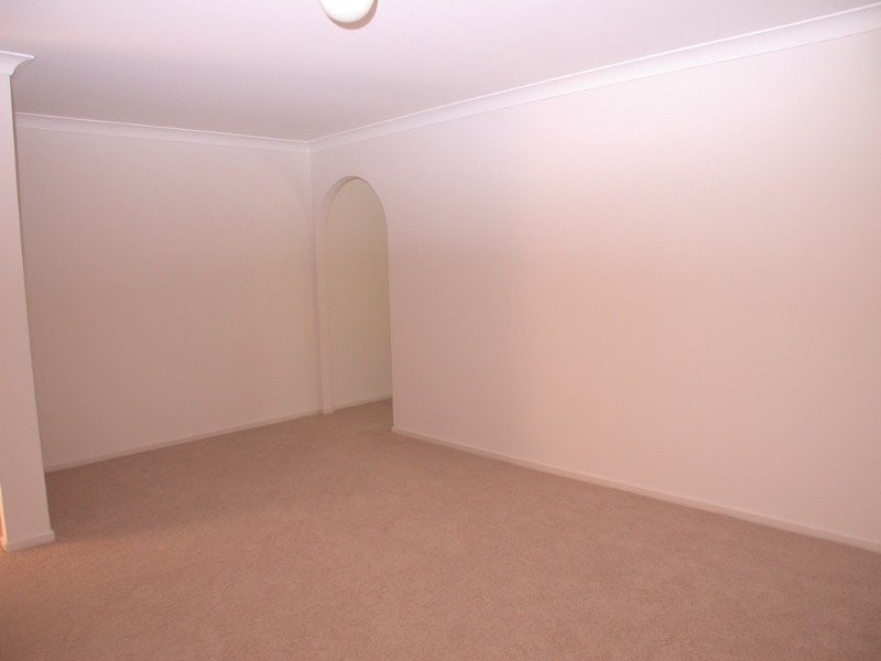 46 Rosella Circuit, Blue Haven NSW 2262