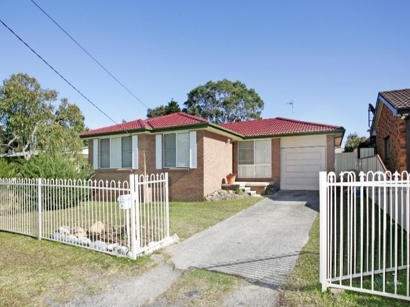 104 Emu Drive, San Remo NSW 2262