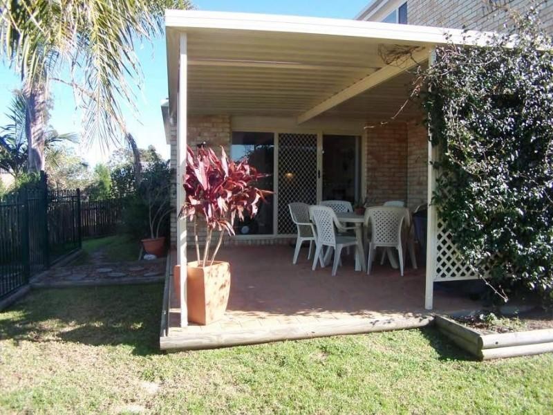 63 St Lawrence Avenue, Blue Haven NSW 2262