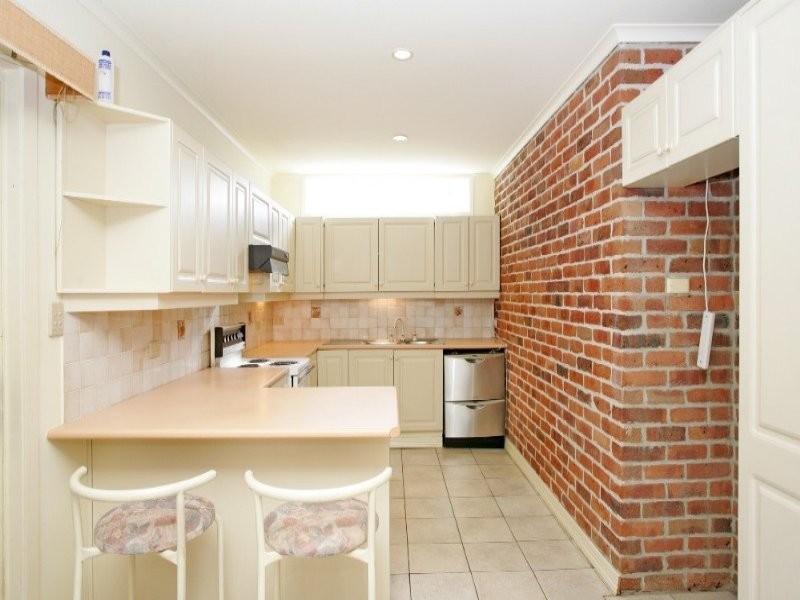 32 Vena Avenue, Gorokan NSW 2263