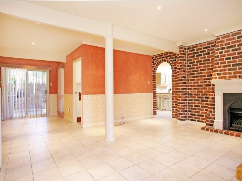 32 Vena Avenue, Gorokan NSW 2263