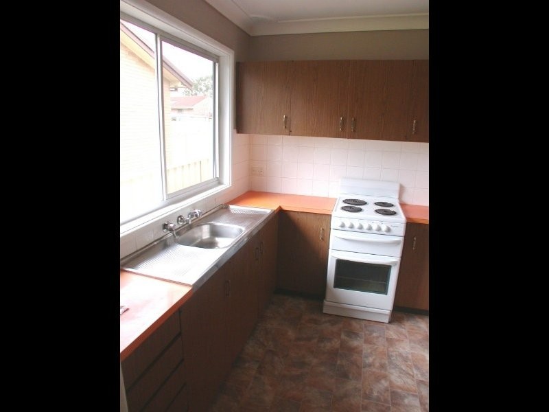 16 Maxwell Avenue, Gorokan NSW 2263