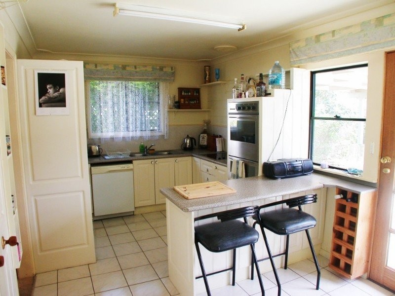 145 Wallarah Road, Gorokan NSW 2263