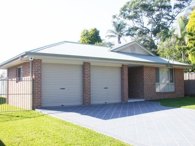 143 Pacific Highway, Charmhaven NSW 2263