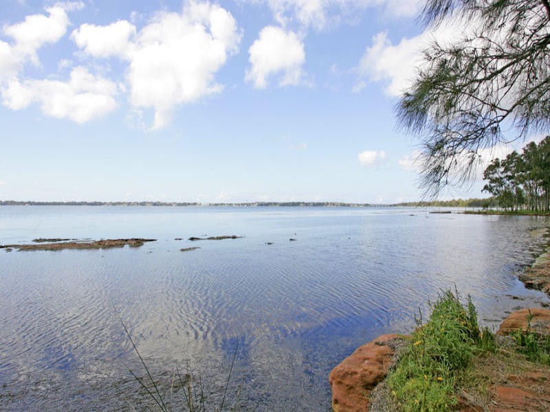 65 Malvina Parade, Lake Haven NSW 2263