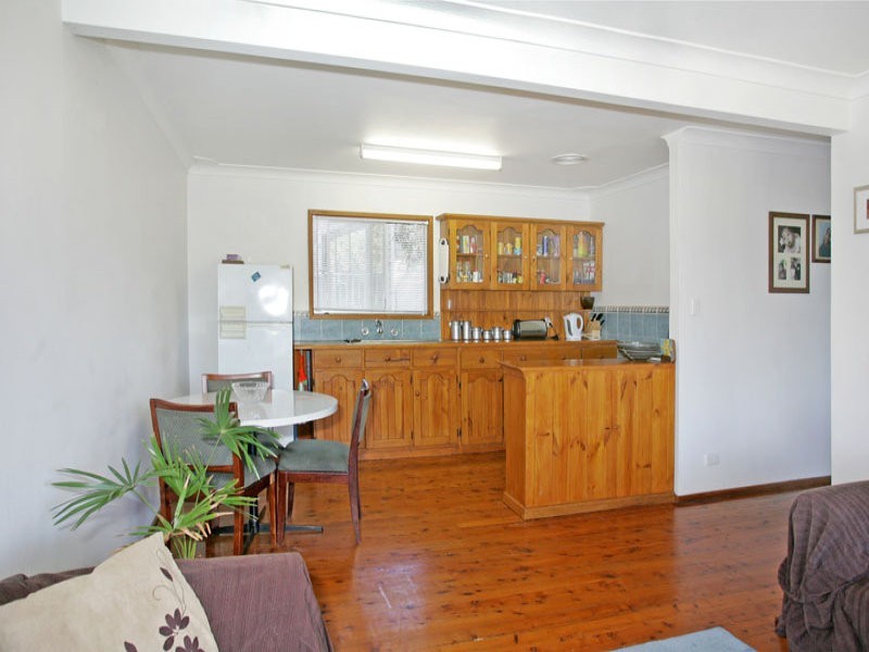 38 Minnamurra Road, Gorokan NSW 2263