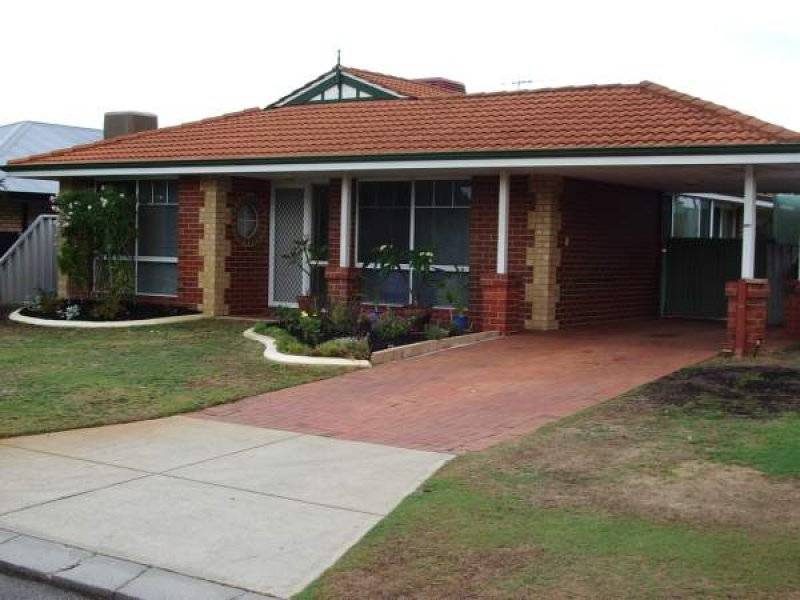 15 Mackay Crescent, Gosnells WA 6110