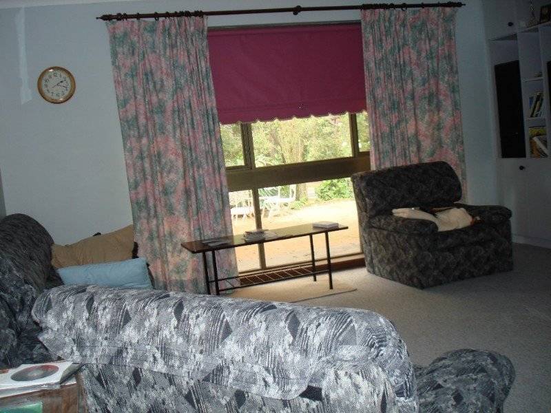 22 Canns Road, Mount Nasura WA 6112