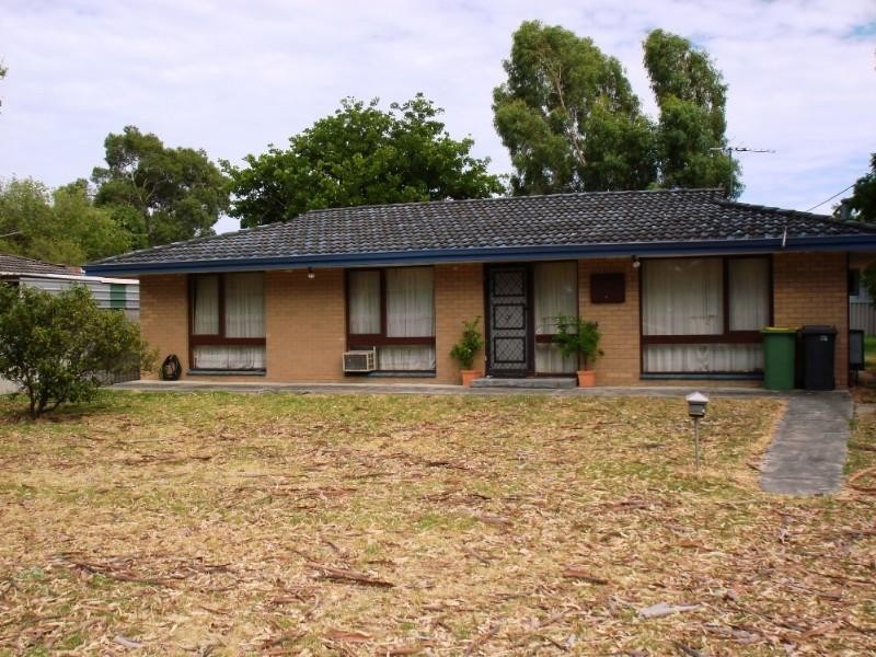 30 Tenterden Way, Gosnells WA 6110