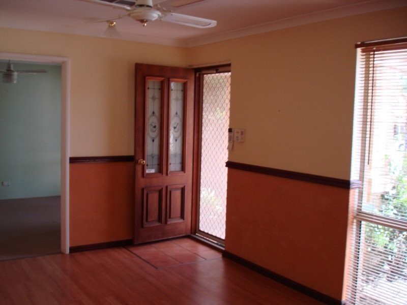 30 chamberlain way, Armadale WA 6112