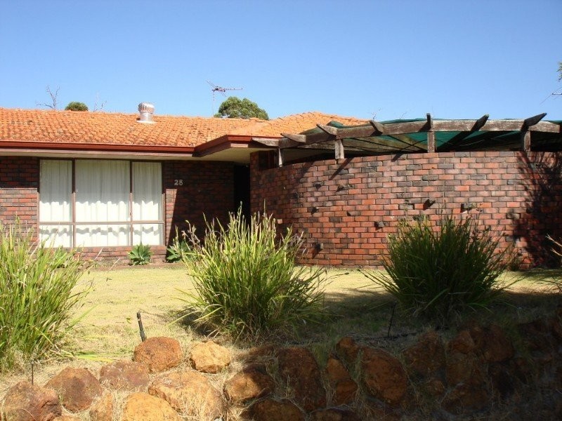 28 Oakover Way, Gosnells WA 6110