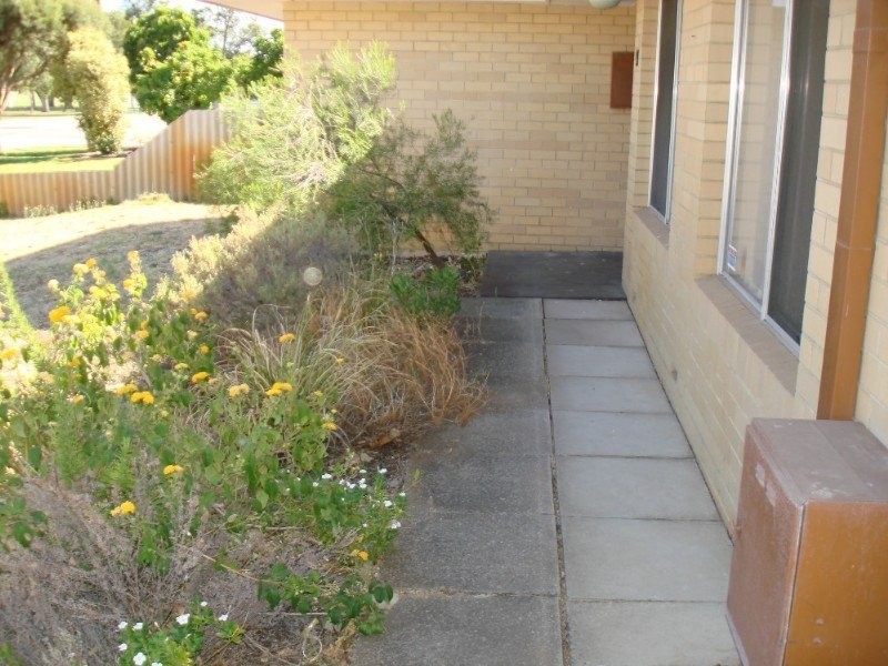 91 Berehaven Avenue, Thornlie WA 6108