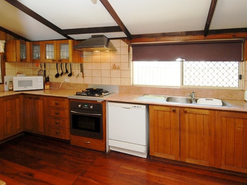 86 Dorothy St, Gosnells WA 6110