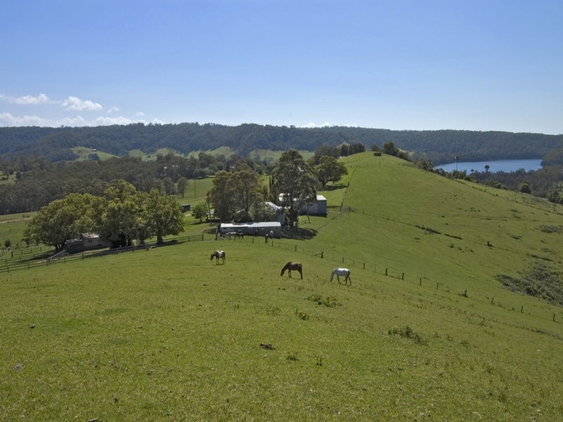 52 Fishermans Paradise Road, Conjola NSW 2539