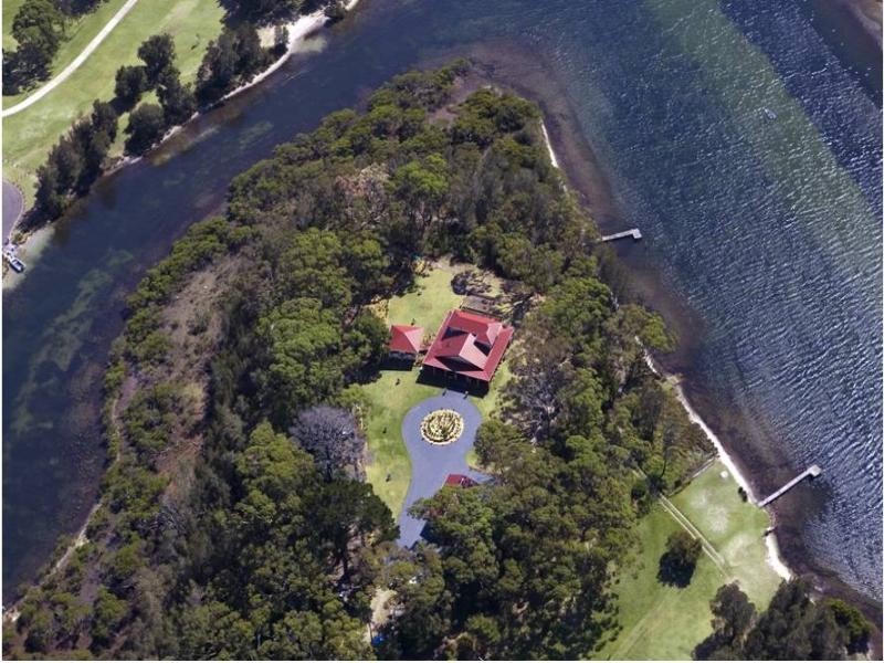 284 River Road, Sussex Inlet NSW 2540
