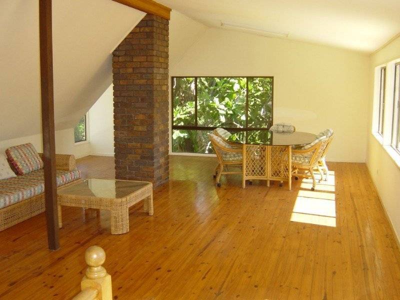 35 Hazelmere Pde, Sherwood QLD 4075