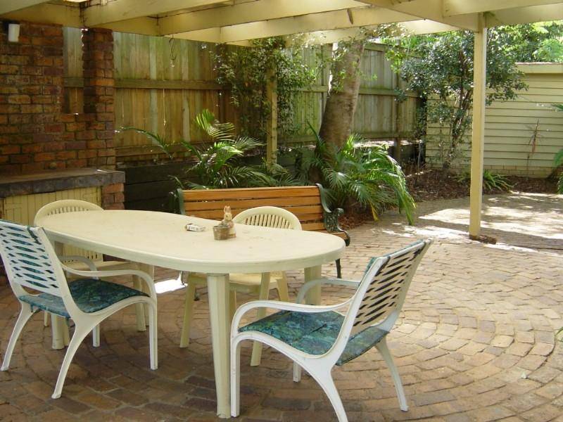 35 Hazelmere Pde, Sherwood QLD 4075