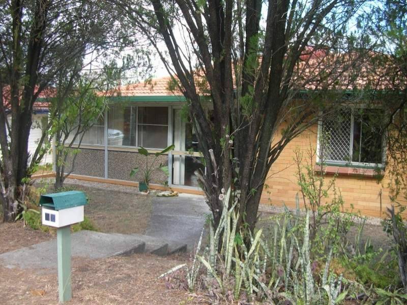 12 Merring St, Oxley QLD 4075