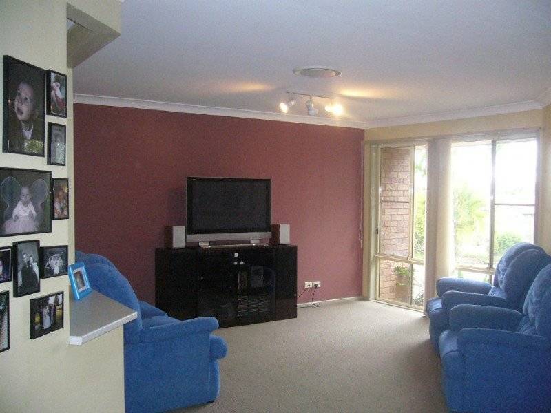 10 Epworth Street, Oxley QLD 4075