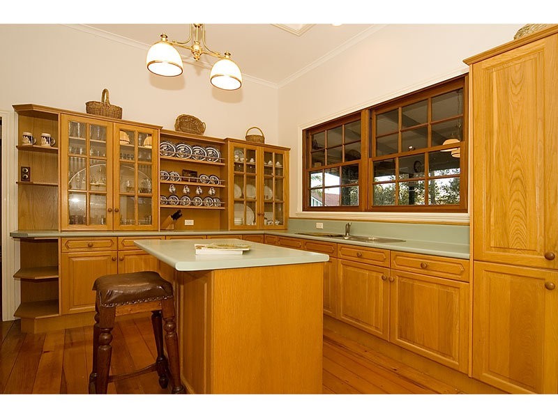 93 Verney Rd West, Graceville QLD 4075