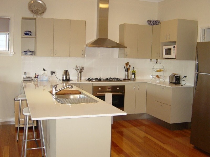 18 Borden St, Sherwood QLD 4075