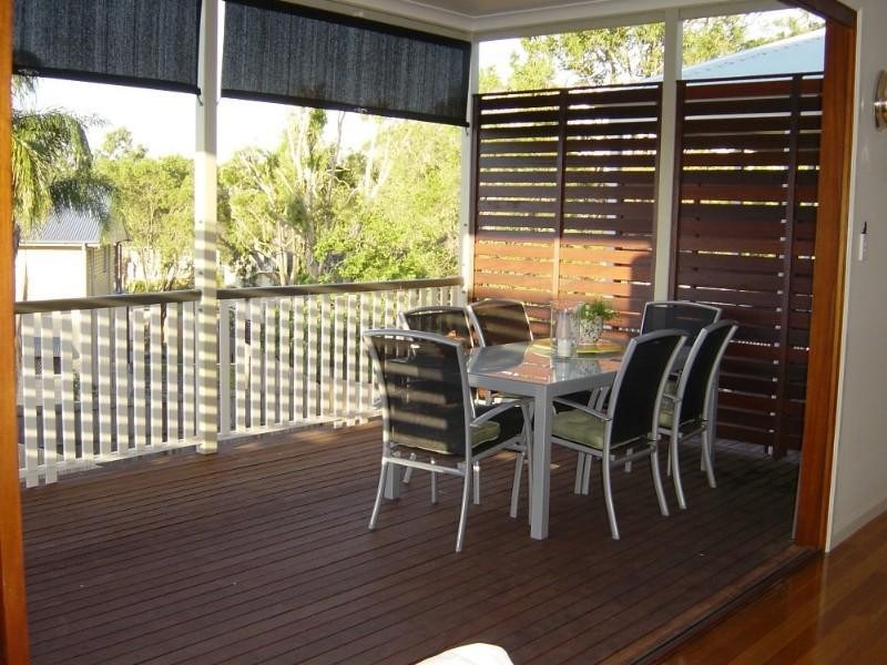 18 Borden St, Sherwood QLD 4075