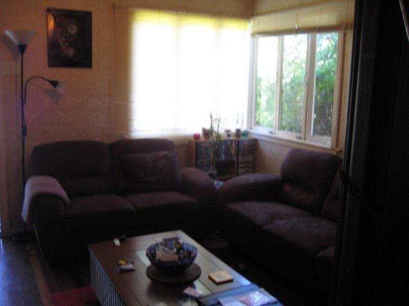 22 Coleman St, Graceville QLD 4075