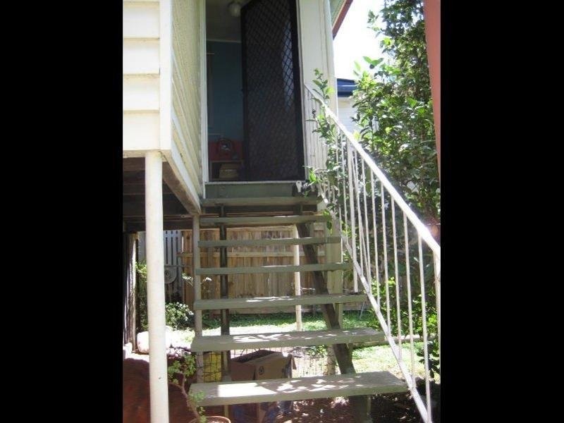 22 Coleman St, Graceville QLD 4075