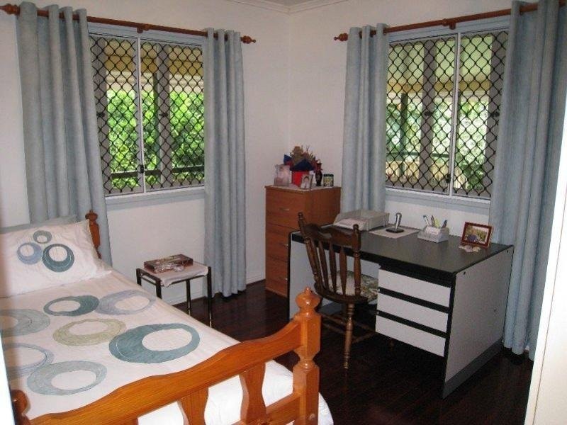 39 Avalon St, Oxley QLD 4075