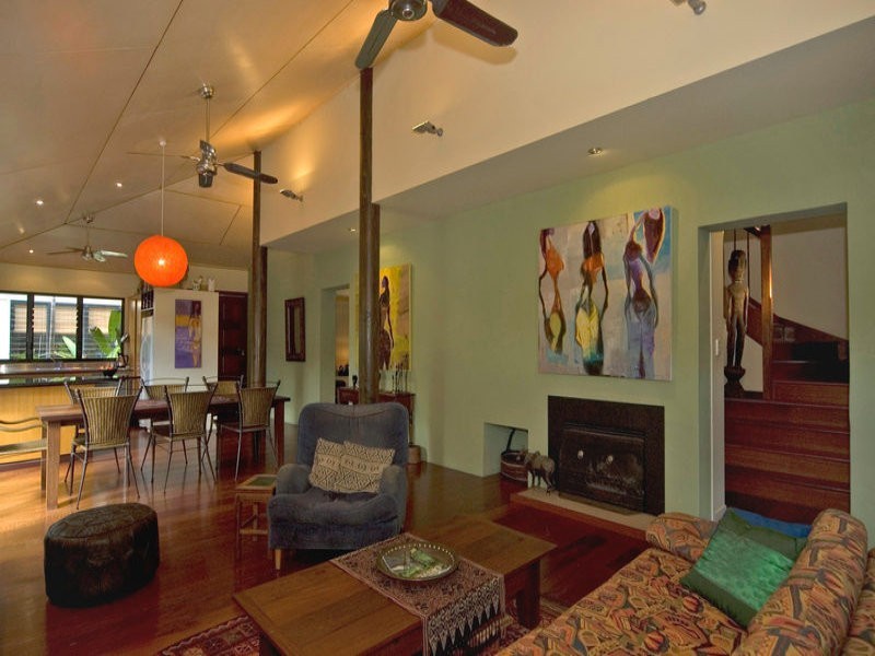 79 Clara Street, Corinda QLD 4075