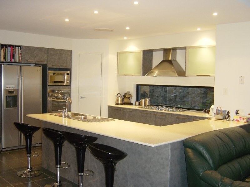 2 Victoria Avenue, Chelmer QLD 4068