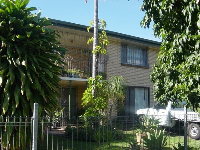 8 Deniven Street, Corinda QLD 4075