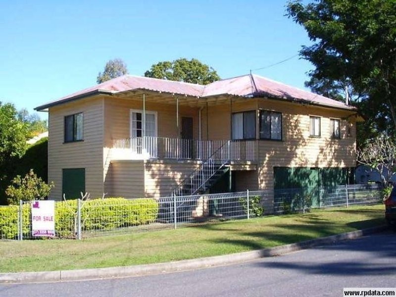 1 Coleman Street, Graceville QLD 4075