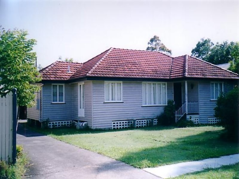 34 Graceville Avenue, Graceville QLD 4075