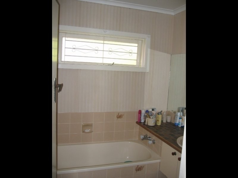 34 Graceville Avenue, Graceville QLD 4075