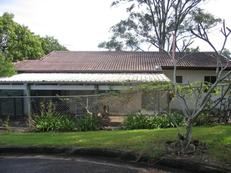 1 Ardoyne Road, Corinda QLD 4075